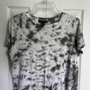 Forever 21 Women’s Tie-Dye Tee